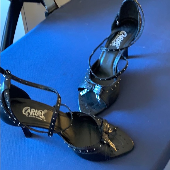 Vintage Leather high heels by Carlos Santana bows - Picture 9 of 9